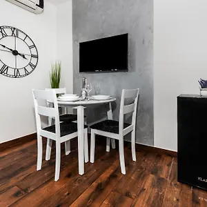 Apartment Deluxe A&a